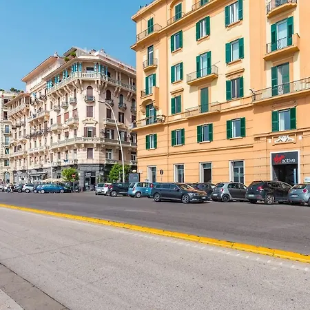 Santa Lucia Sea View * Naples